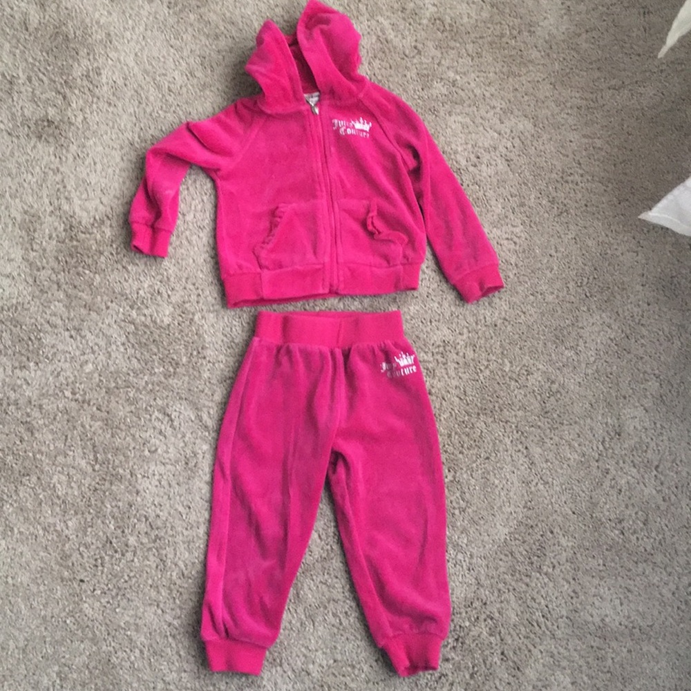 Toddler hot pink Juicy velour sweatsuit size 2t